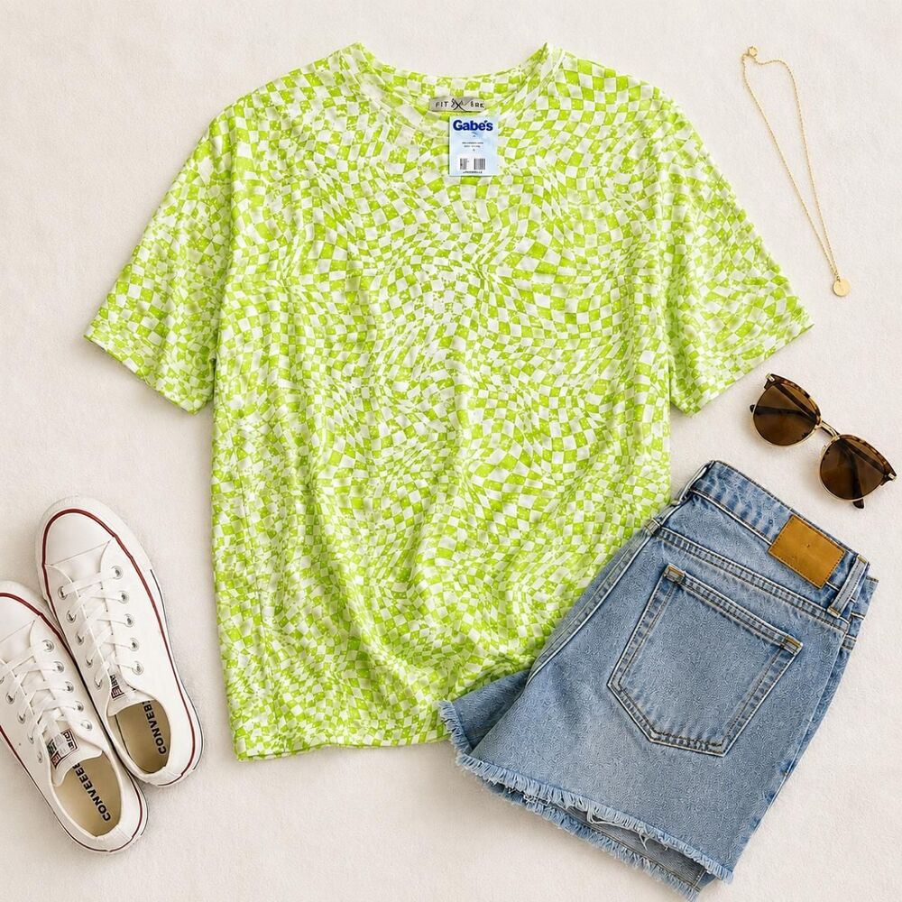 Unbranded Men's Green and White T-shirt